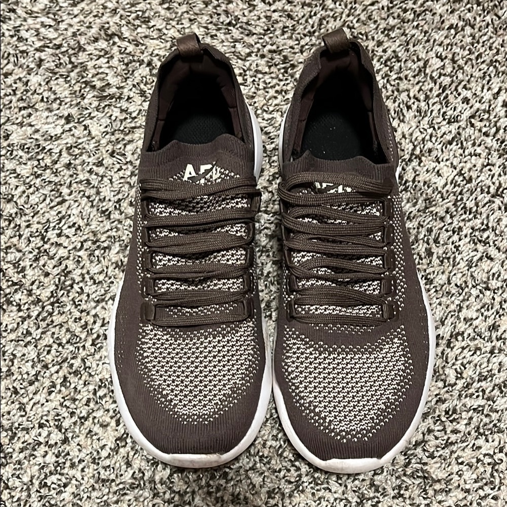 APL Athletic Shoes